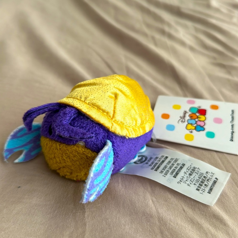 Mini tsum tsum bundle . - Picture 6 of 7